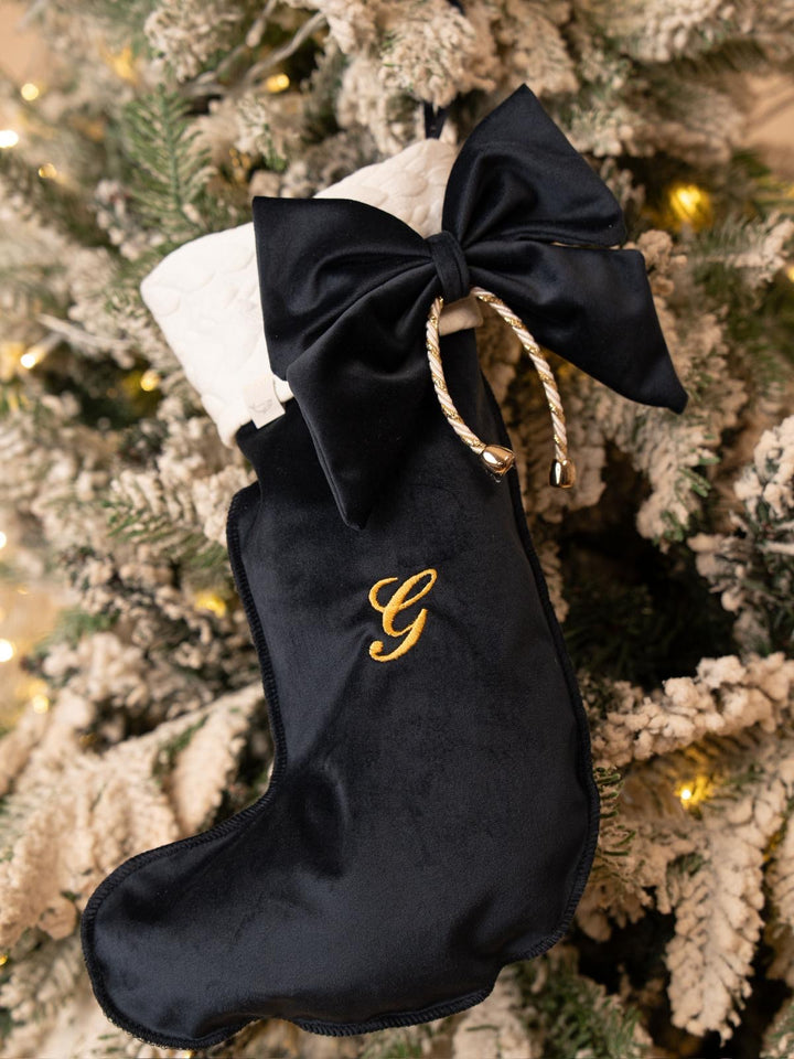 Calza della Befana in velluto Iniziale ricamata