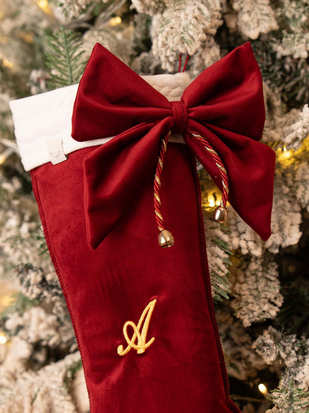 Calza della Befana in velluto Iniziale ricamata