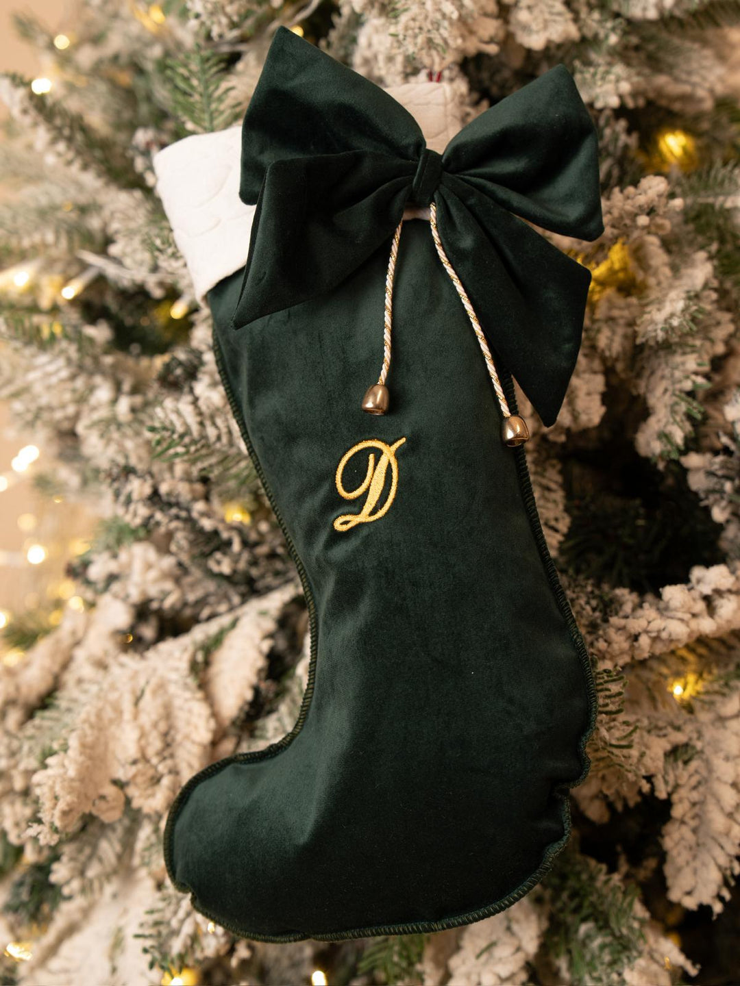 Calza della Befana in velluto Iniziale ricamata