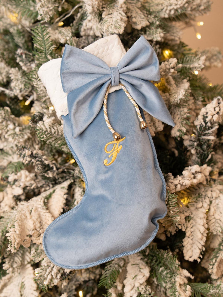 Calza della Befana in velluto Iniziale ricamata