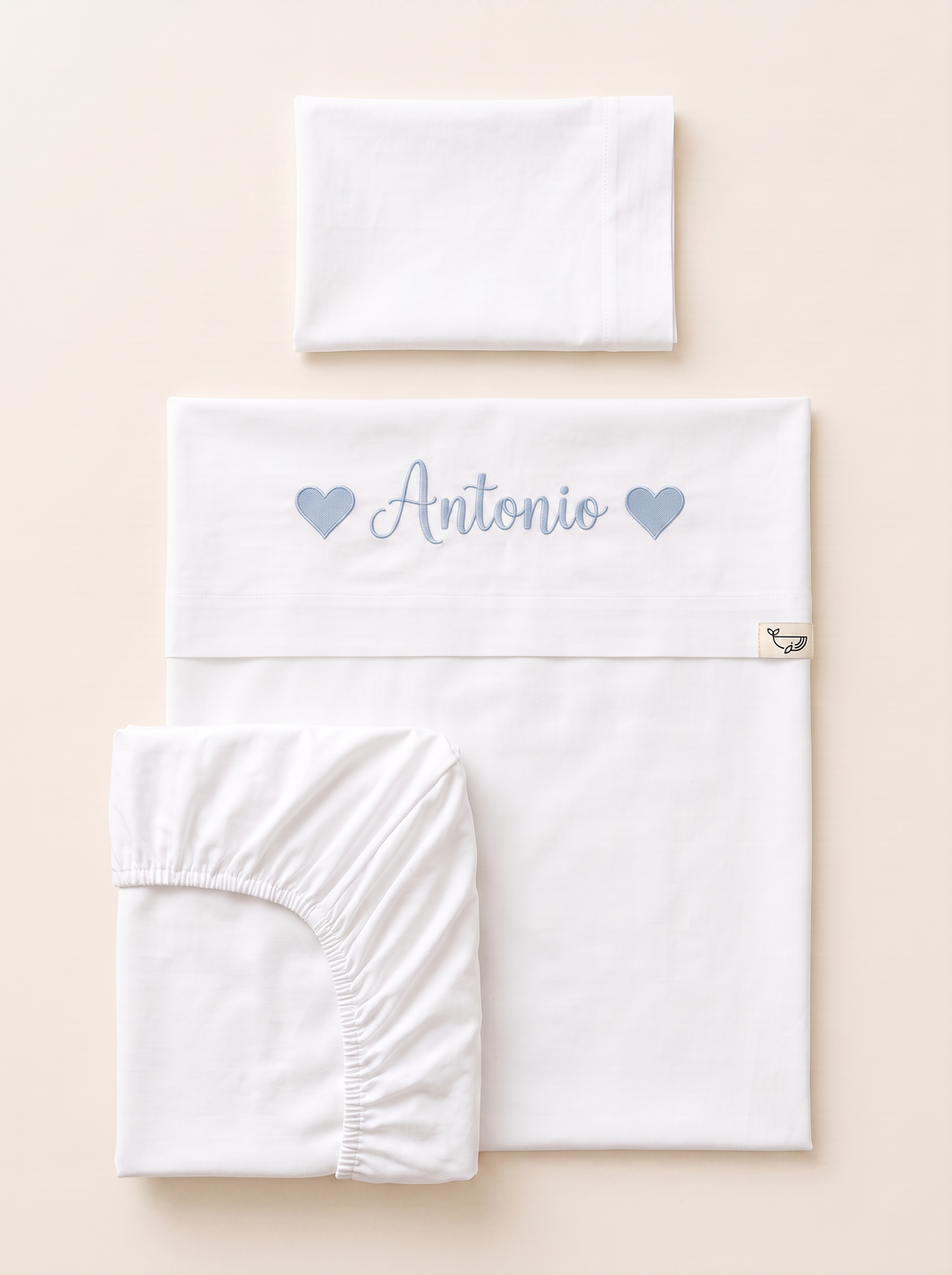 Set lenzuola ricamate Nome e Cuori
