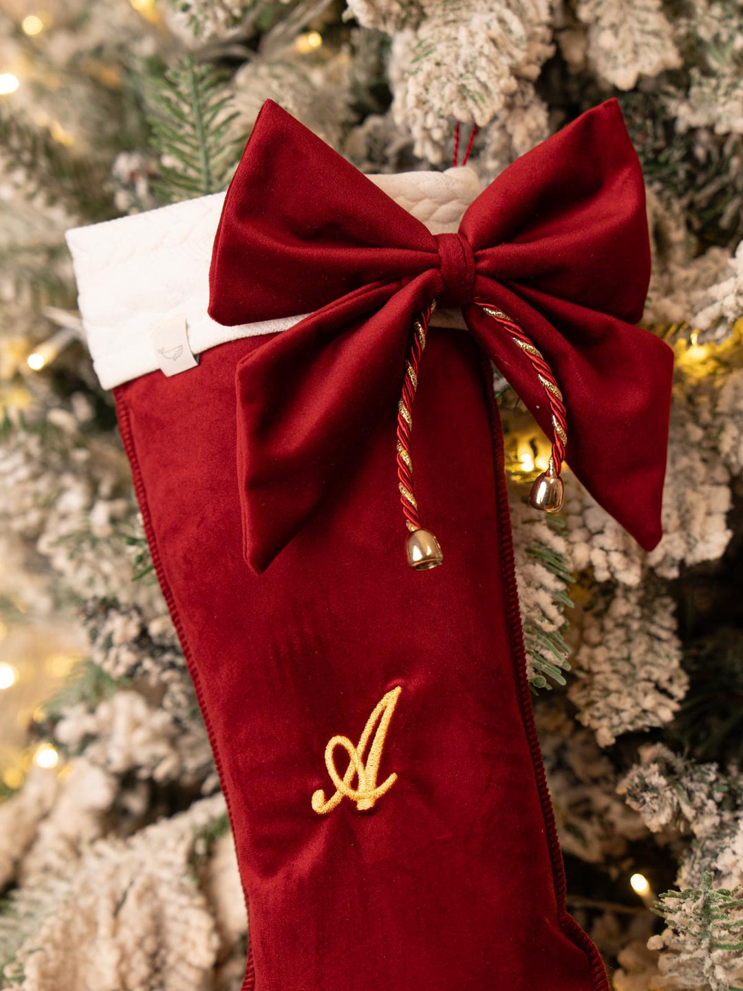 Calza della Befana in velluto Iniziale ricamata