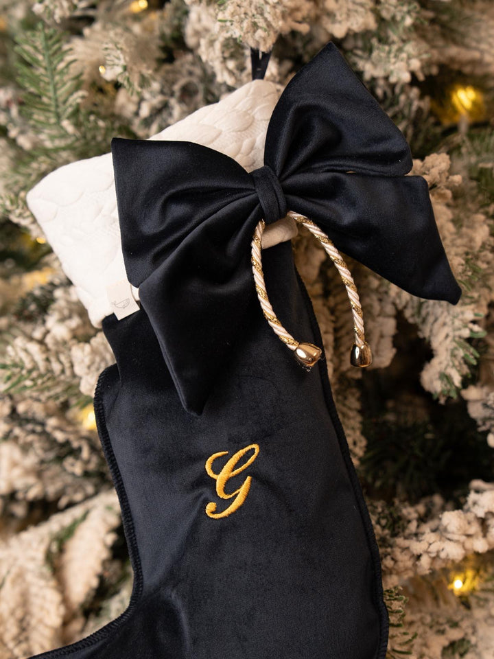 Calza della Befana in velluto Iniziale ricamata